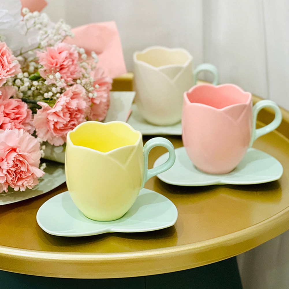 Coffee Tea Love - チューリップコーヒーカップ＆ソーサー、セラミック製の素敵なドリンクカップ、クリエイティブなヴィンテージチューリップティーマグ、ホームアフタヌーンティーに最適