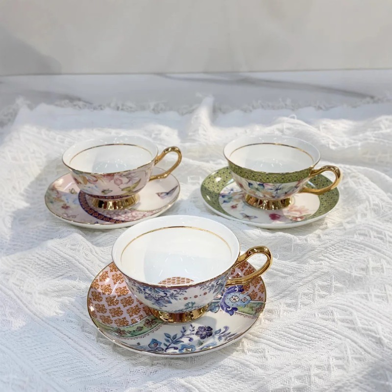 Coffee Tea Gardens - 高級感のあるカップとプレート、エナメルカラー、ガーデンアフタヌーンティー、コーヒーカップとデザートプレート、ギフト