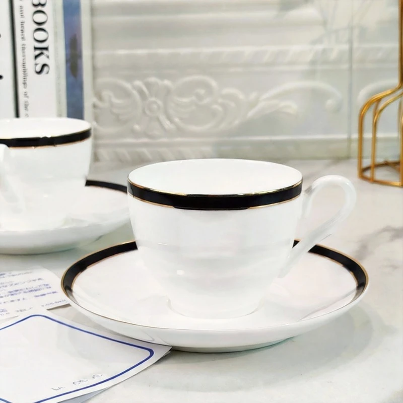 ヨーロピアンスタイルの高級ボーンチャイナ製アフタヌーンティー - Coffee Tea Love のレビューと価格