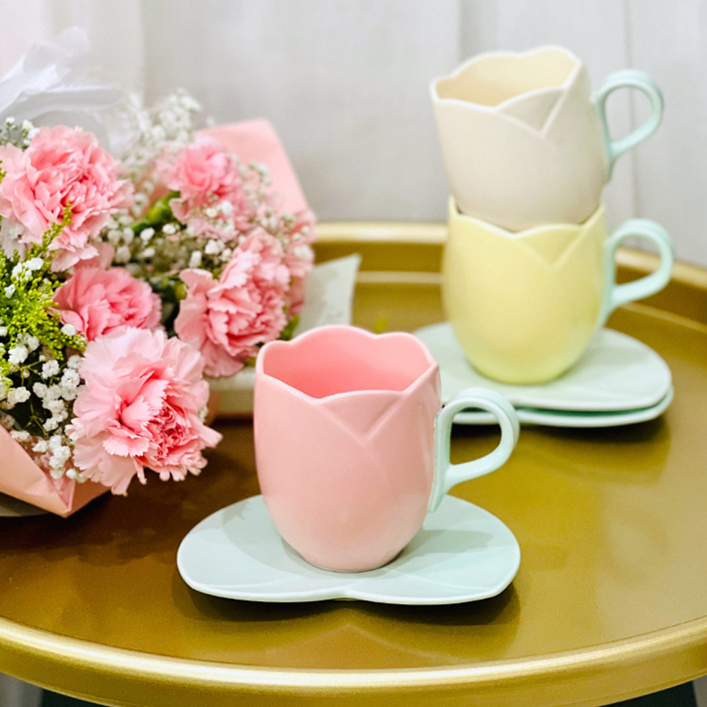 チューリップコーヒーカップ＆ソーサー、セラミック製の素敵なド - Coffee Tea Love のレビューと価格