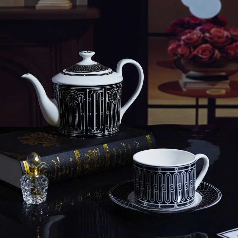シンプルなヨーロピアンスタイルのティーセット、セラミックコー - Tea Coffee Pot Set のレビューと価格