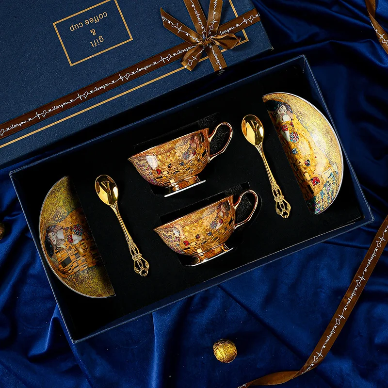 ロイヤルバロックスタイルボーンチャイナコーヒーセット - ヴ - Tea Coffee Pot Set のレビューと価格